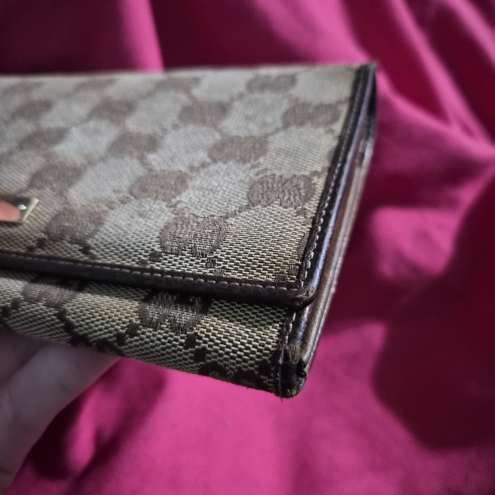 Gucci - Picture 2 of 13